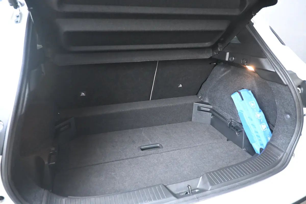 1.3 MHEV Xtronic Tekna | Vol-Leder | Elektr. Stoelen | HeadUp-Display | 360 Camera | Stoelverwarming | Dodehoek-Detectie | !!
